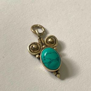 925 stamped sterling and turquoise vintage pendant